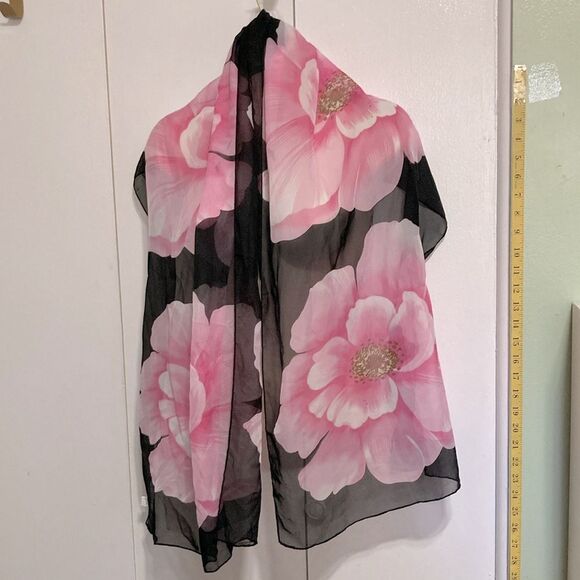 LIANG DIAN Black with Pink Flowers Lightweight Scarf Wrap 60 x 19 inches - Picture 2 of 12